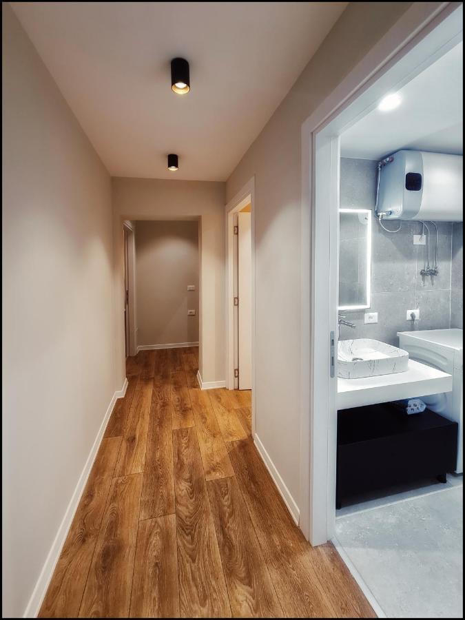 Adore - Modern Apartment Tiranë Eksteriør bilde
