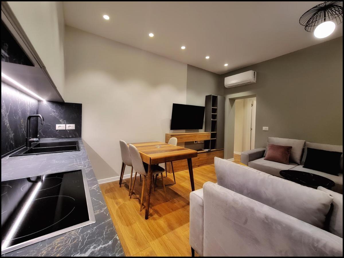 Adore - Modern Apartment Tiranë Eksteriør bilde