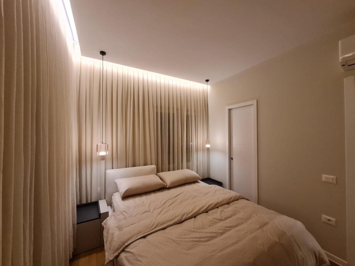 Adore - Modern Apartment Tiranë Eksteriør bilde