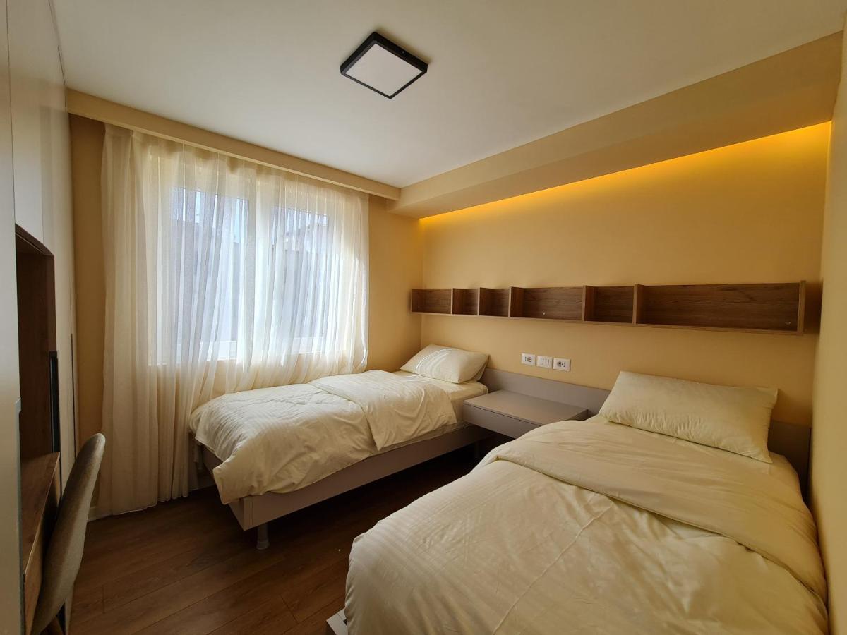 Adore - Modern Apartment Tiranë Eksteriør bilde