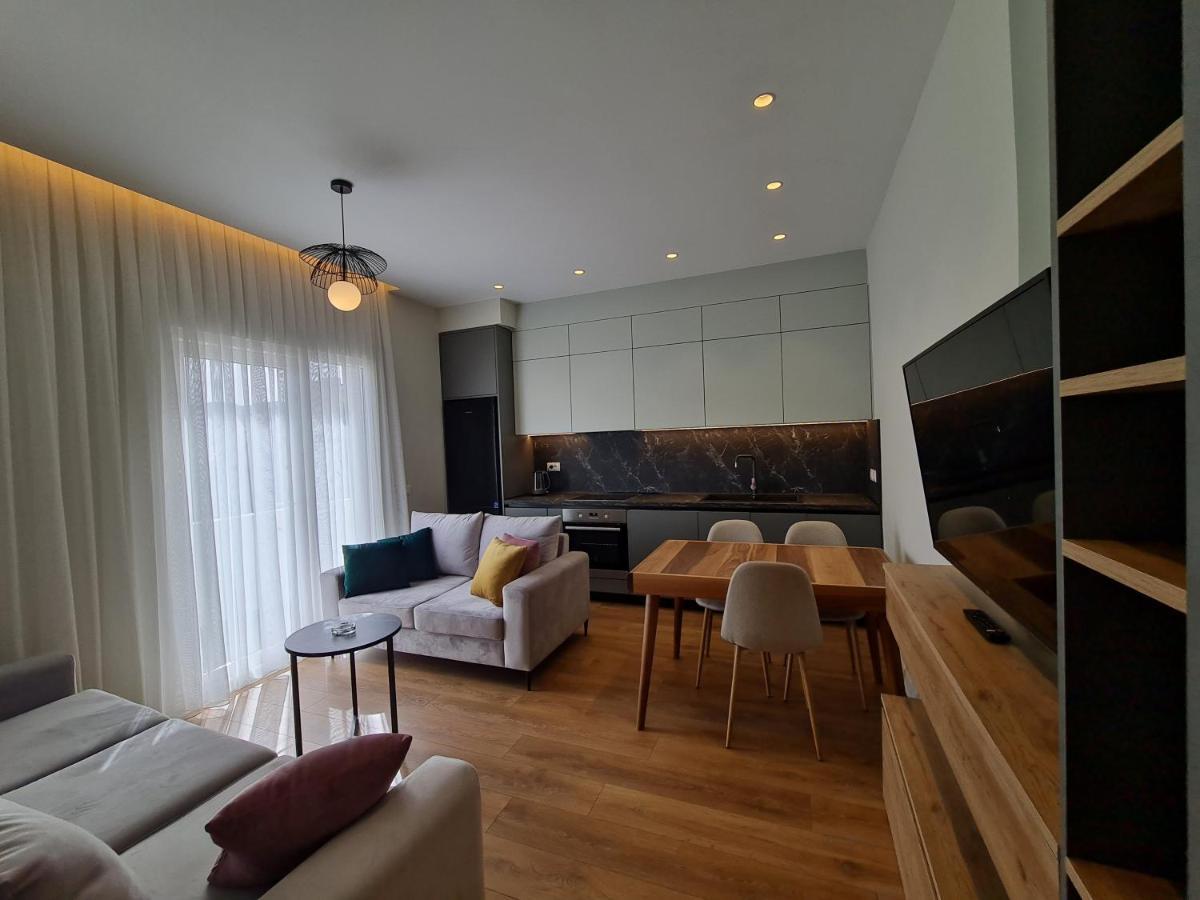 Adore - Modern Apartment Tiranë Eksteriør bilde