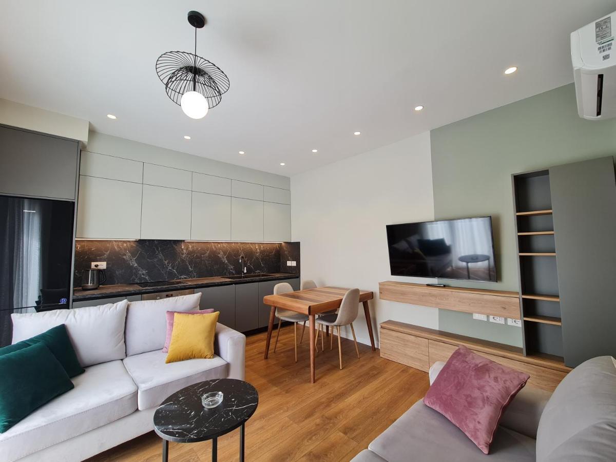 Adore - Modern Apartment Tiranë Eksteriør bilde