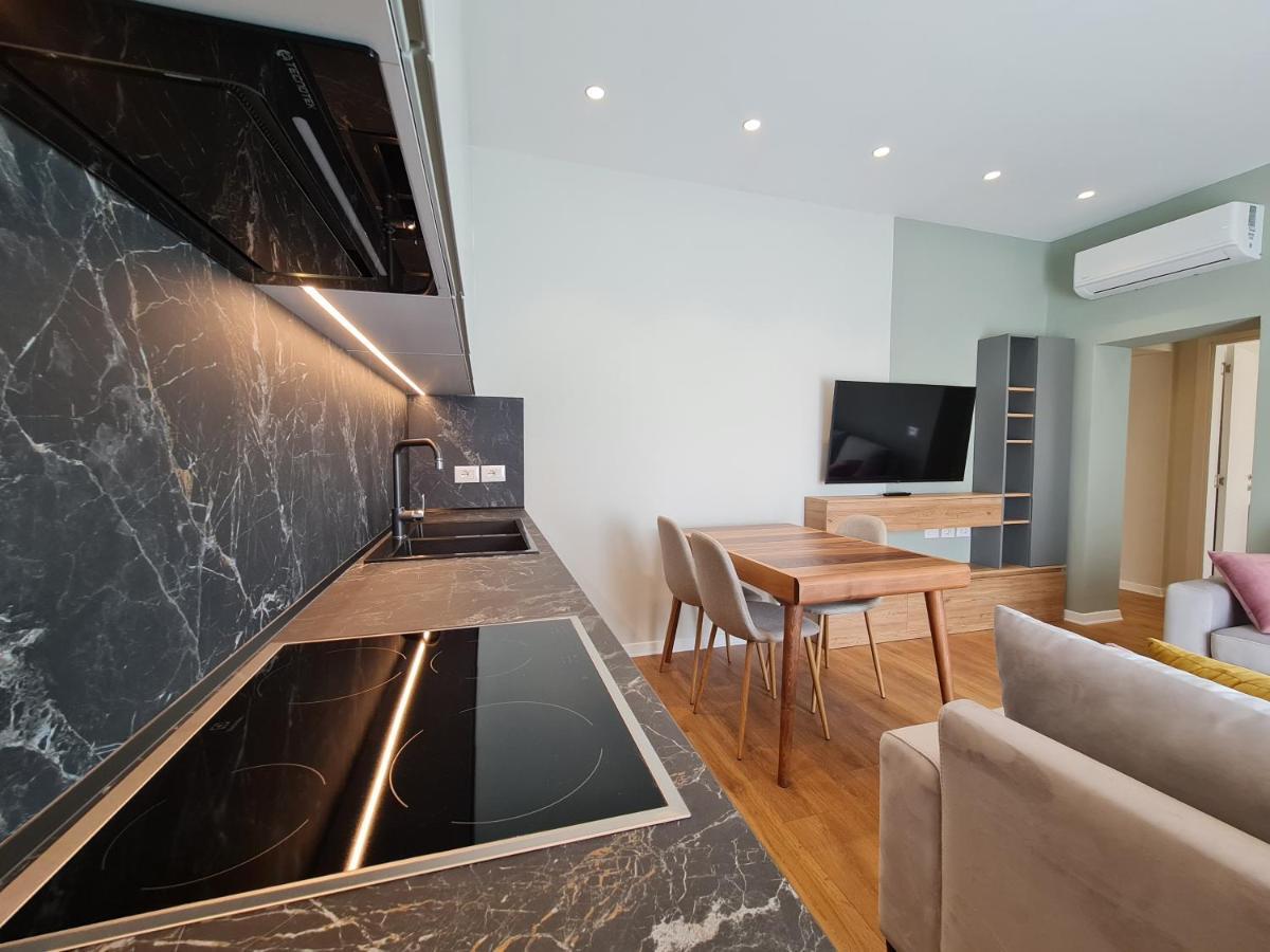 Adore - Modern Apartment Tiranë Eksteriør bilde